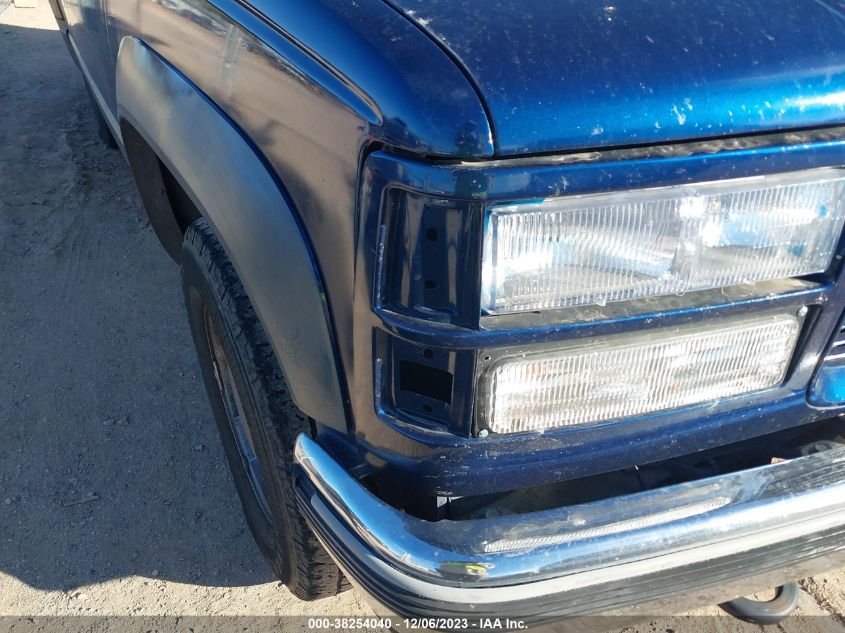 1999 GMC Suburban VIN: 1GKFK16R5XJ751653 Lot: 38254040