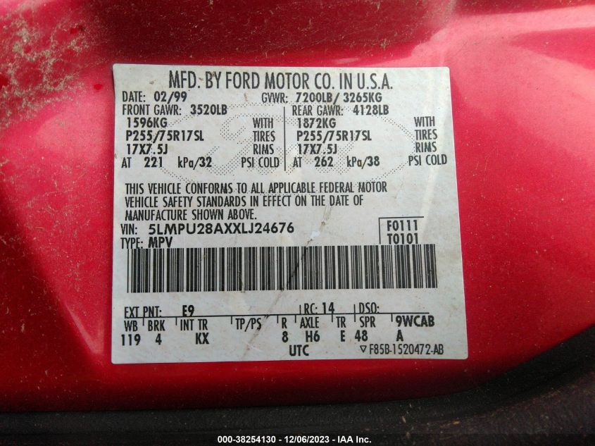 1999 Lincoln Navigator VIN: 5LMPU28AXXLJ24676 Lot: 38254130