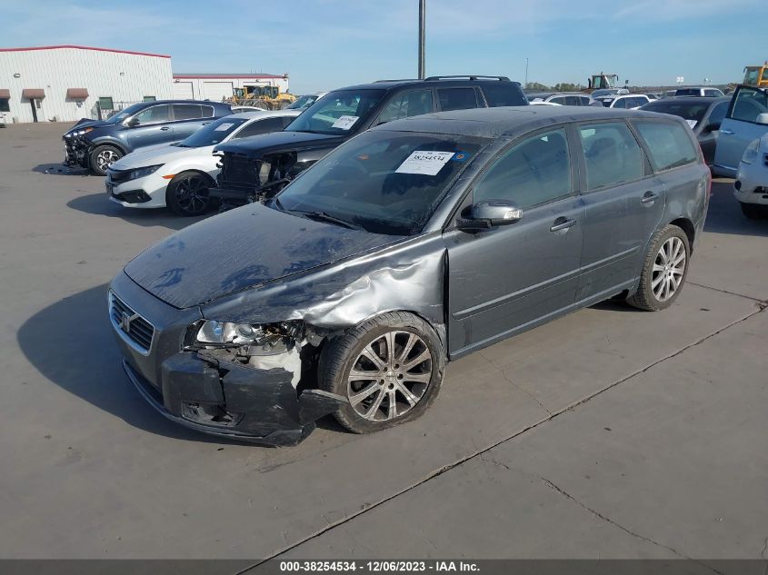 2009 Volvo V50 2.4I VIN: YV1MW382X92471754 Lot: 38254534