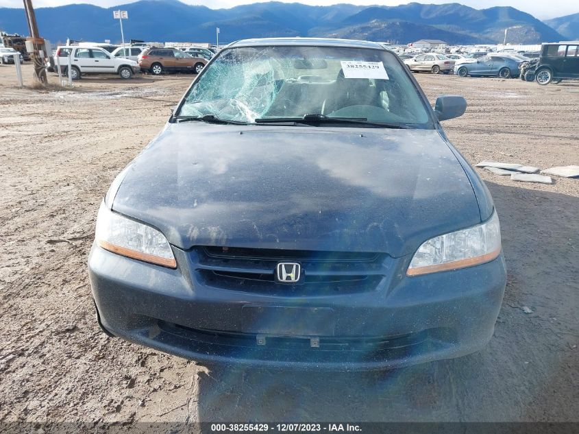 1HGCG6688YA025504 2000 Honda Accord 2.3 Ex