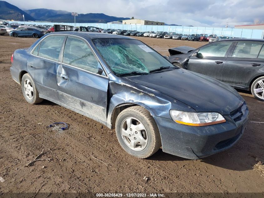 2000 Honda Accord 2.3 Ex VIN: 1HGCG6688YA025504 Lot: 38255429