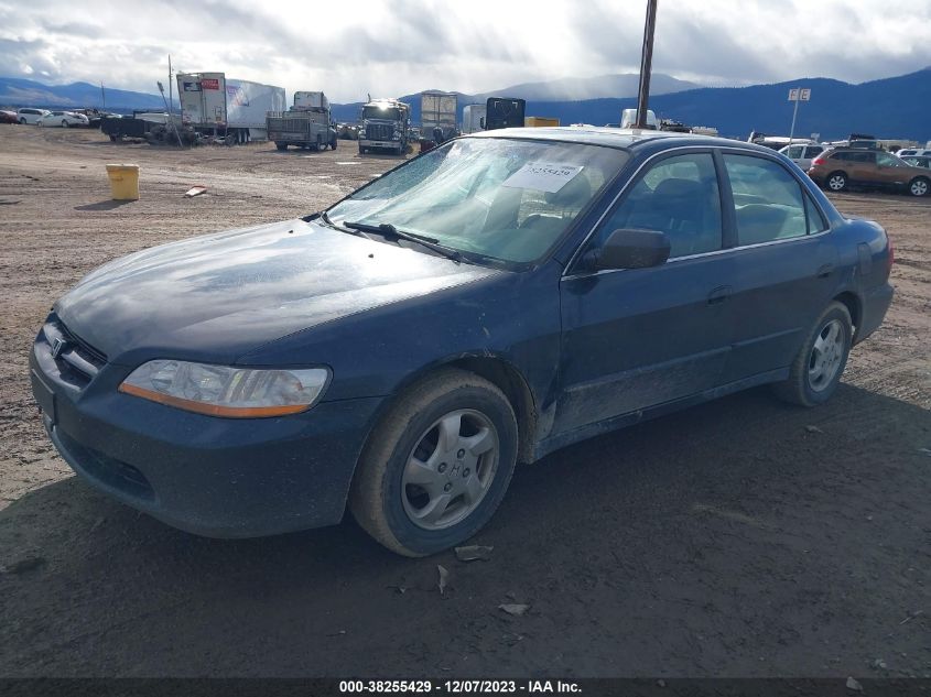 1HGCG6688YA025504 2000 Honda Accord 2.3 Ex