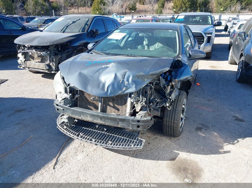 2015 Toyota Corolla Le VIN: 5YFBURHEXFP306137 Lot: 38255949