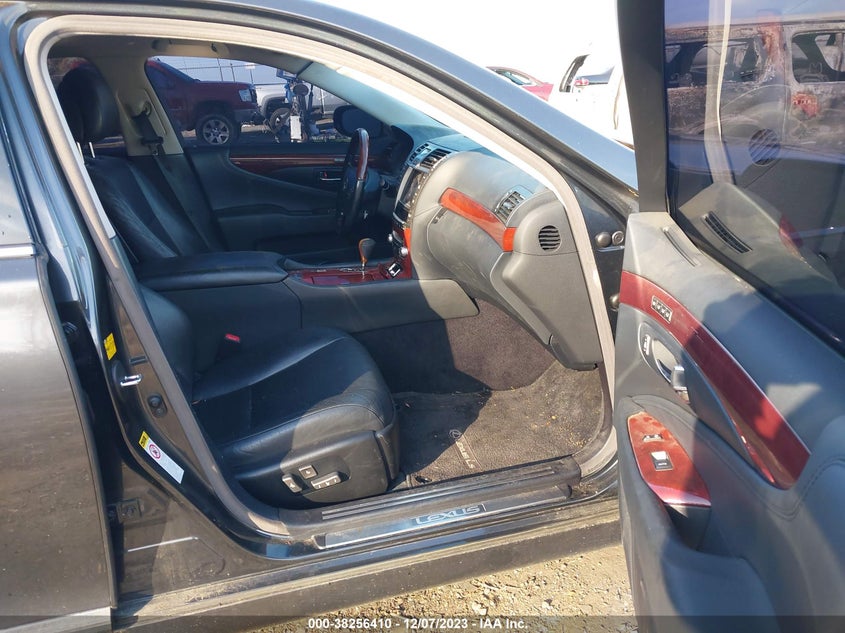 2011 Lexus Ls 460 VIN: JTHCL5EF8B5009998 Lot: 38256410