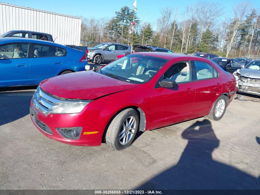 2010 Ford Fusion S VIN: 3FAHP0GA9AR114535 Lot: 38256855