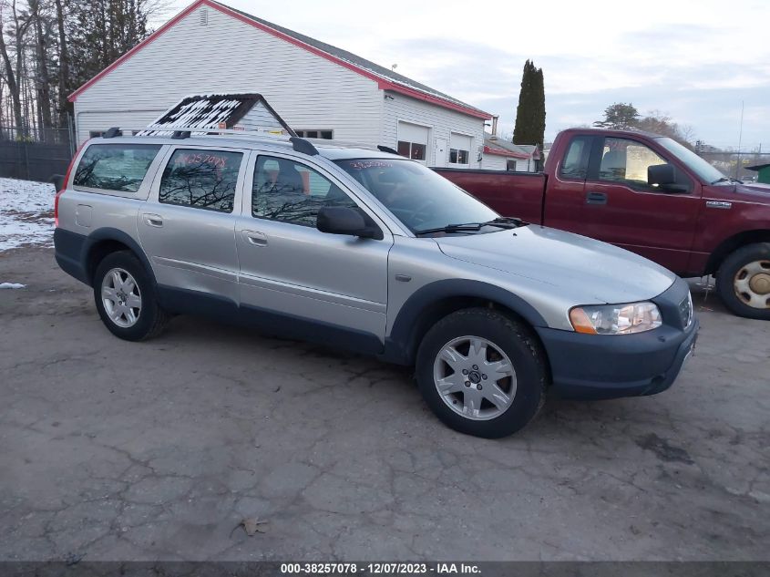 2005 Volvo Xc70 2.5T Awd VIN: YV1SZ592951197715 Lot: 38257078