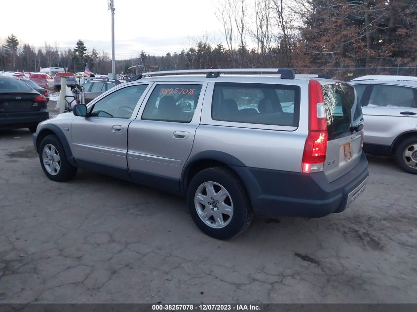 2005 Volvo Xc70 2.5T Awd VIN: YV1SZ592951197715 Lot: 38257078