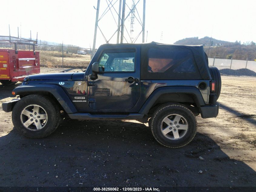 2013 Jeep Wrangler Sport VIN: 1C4AJWAG5DL584495 Lot: 38258062