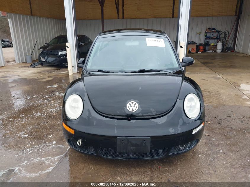 2009 Volkswagen New Beetle 2.5L VIN: 3VWPW31C39M512138 Lot: 38258145