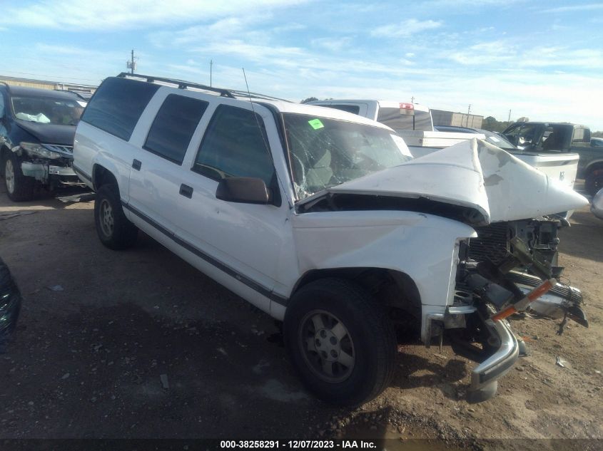 1996 Chevrolet Suburban C1500 VIN: 1GNEC16R3TJ383611 Lot: 38258291