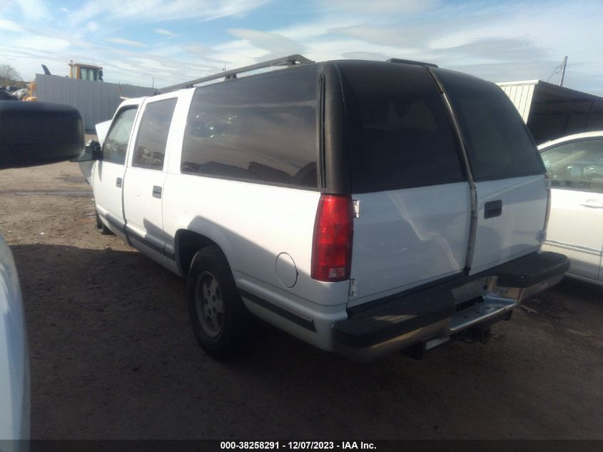 1996 Chevrolet Suburban C1500 VIN: 1GNEC16R3TJ383611 Lot: 38258291