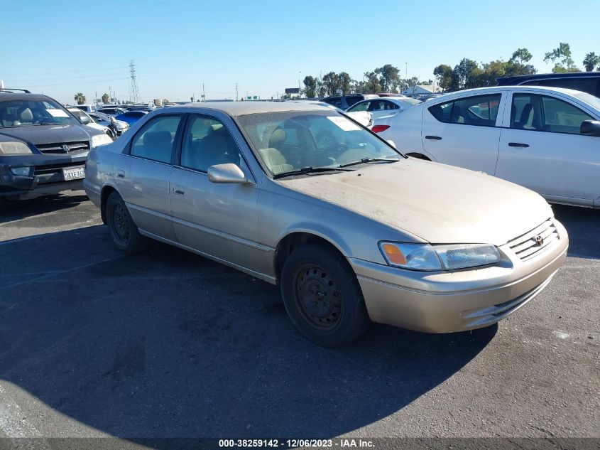 4T1BG22K6VU815054 1997 Toyota Camry Le