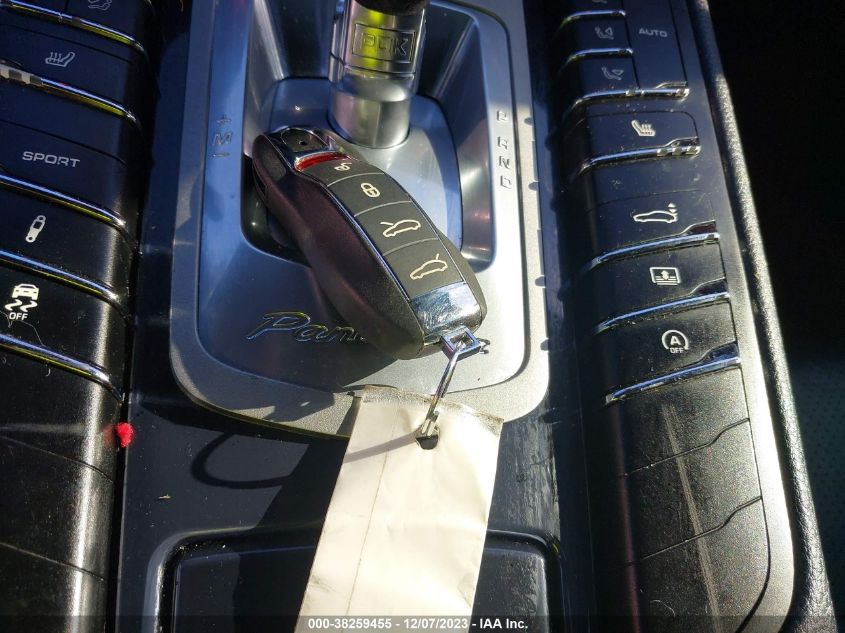 2011 Porsche Panamera 4 VIN: WP0AA2A77BL018635 Lot: 38259455