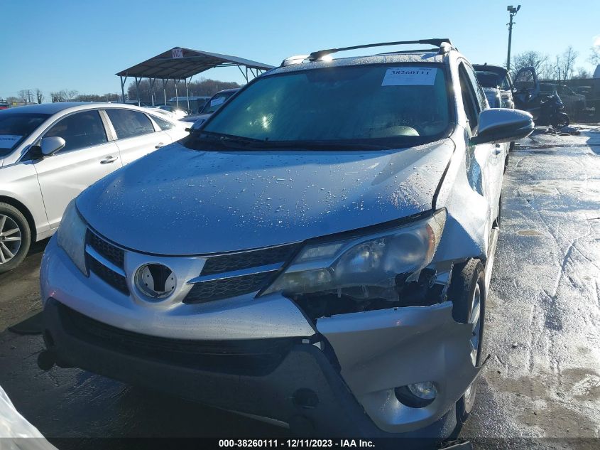 JTMRFREV7DD002762 2013 Toyota Rav4 Xle