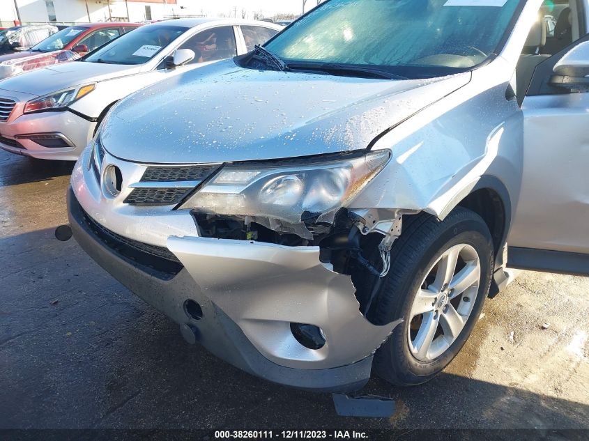 JTMRFREV7DD002762 2013 Toyota Rav4 Xle