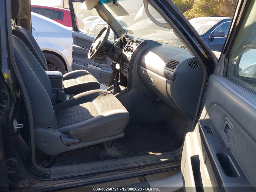 2003 Nissan Xterra Xe VIN: 5N1ED28T83C635616 Lot: 38260721