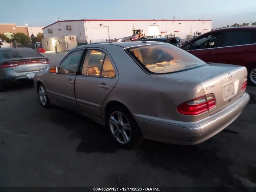 2001 Mercedes-Benz E-Class Base A5 VIN: WDBJF70J81B240888 Lot: 38261121