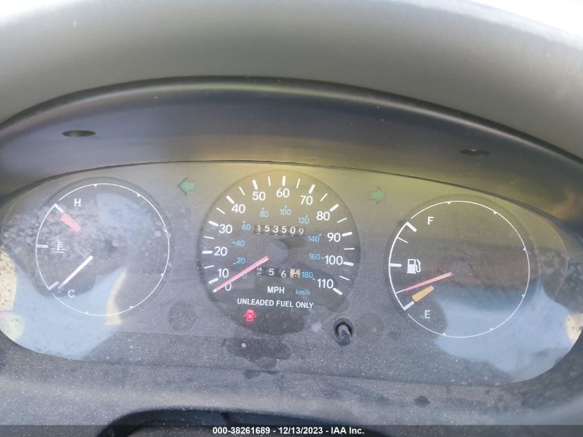 1Y1SK5266TZ045554 1996 Geo Prizm Lsi