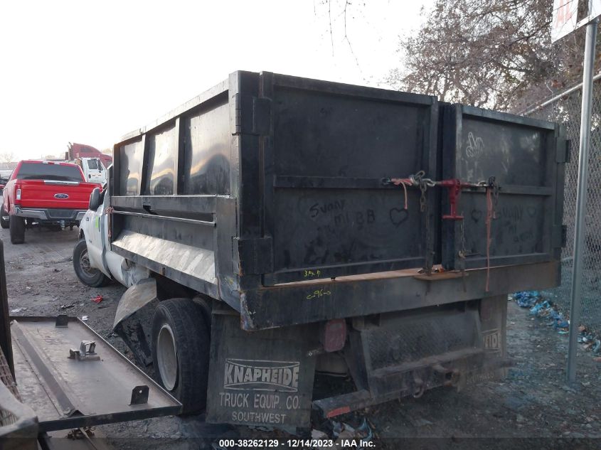 2002 Ford Super Duty F-350 Drw Lariat/Xl/Xlt VIN: 1FDWW36F52EC19575 Lot: 38262129