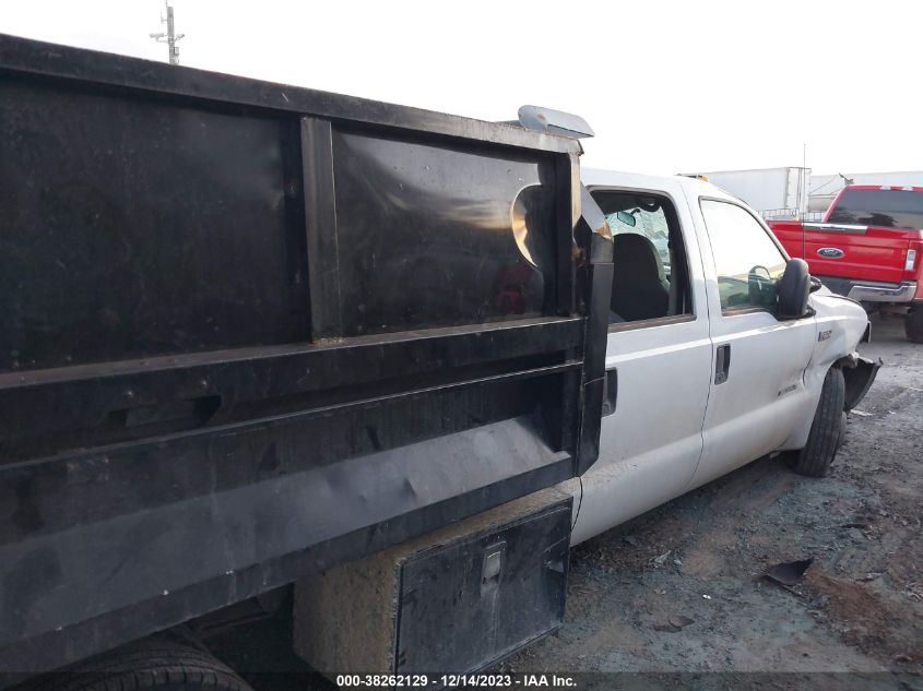 2002 Ford Super Duty F-350 Drw Lariat/Xl/Xlt VIN: 1FDWW36F52EC19575 Lot: 38262129