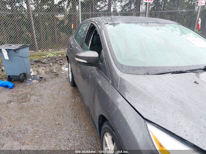 2015 Ford Focus Se VIN: 1FADP3FE7FL257140 Lot: 38265444