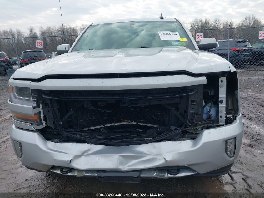 1GCVKREC0JZ323209 2018 Chevrolet Silverado 1500 2Lt