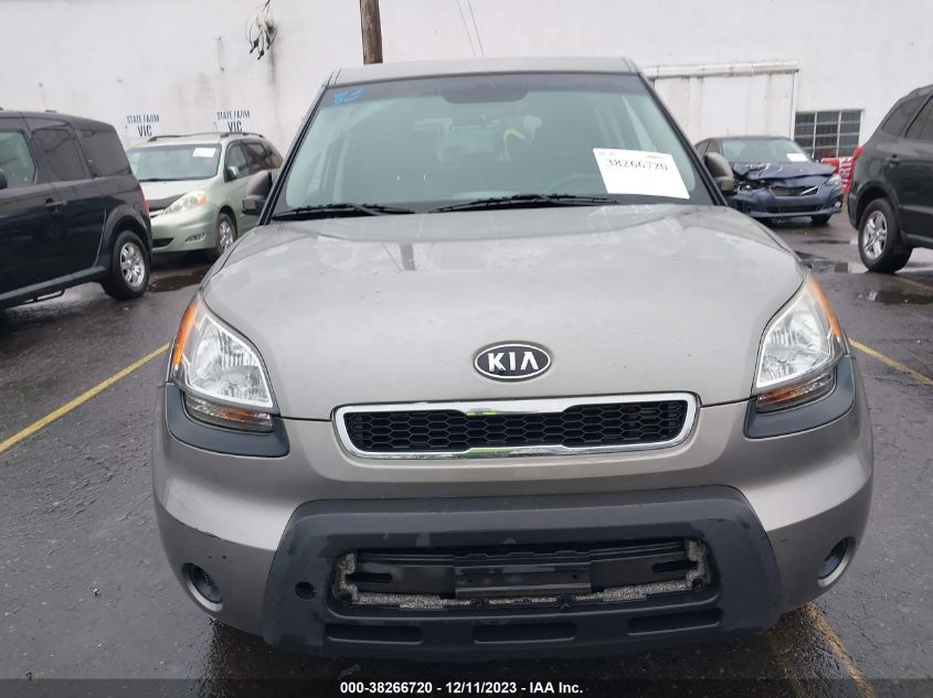 2010 Kia Soul + VIN: KNDJT2A26A7172369 Lot: 38266720