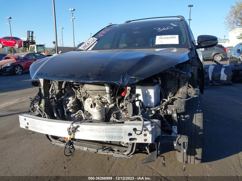 2019 TOYOTA HIGHLANDER SE VIN: 5TDKZRFH8KS573597
