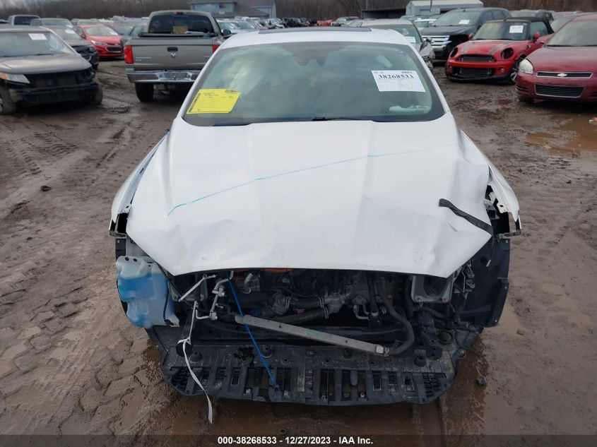 3FA6P0LU2KR100761 2019 Ford Fusion Hybrid Se