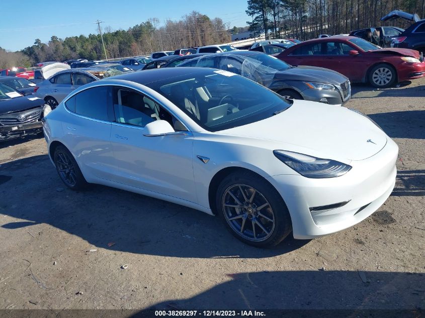 2018 Tesla Model 3 Long Range/Performance VIN: 5YJ3E1EB9JF181455 Lot: 38269297