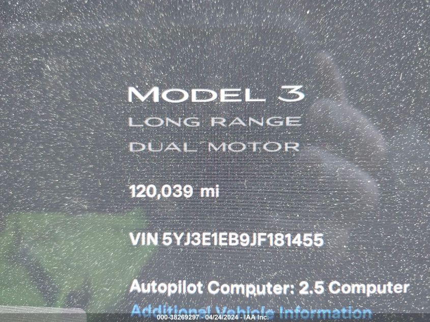 2018 Tesla Model 3 Long Range/Performance VIN: 5YJ3E1EB9JF181455 Lot: 38269297