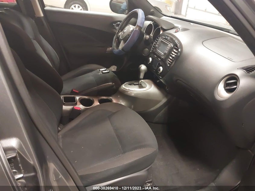2014 Nissan Juke Sv VIN: JN8AF5MR2ET351141 Lot: 38269410