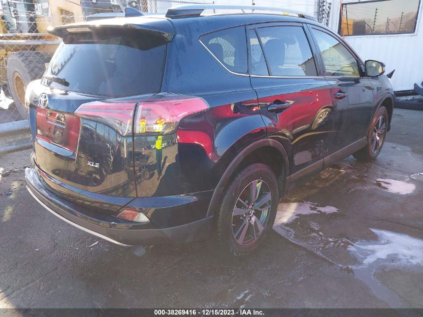 JTMWFREV2JJ737391 2018 Toyota Rav4 Xle