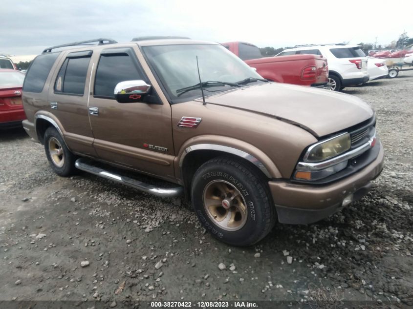 2002 Chevrolet Blazer Ls VIN: 1GNCS13W22K226634 Lot: 38270422