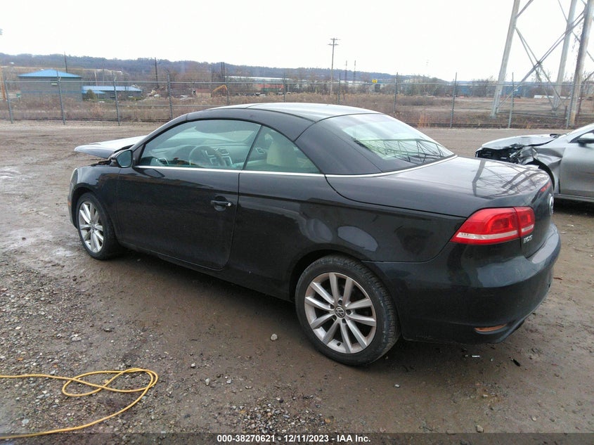 2015 Volkswagen Eos Komfort Edition VIN: WVWBW8AH6FV000574 Lot: 38270621