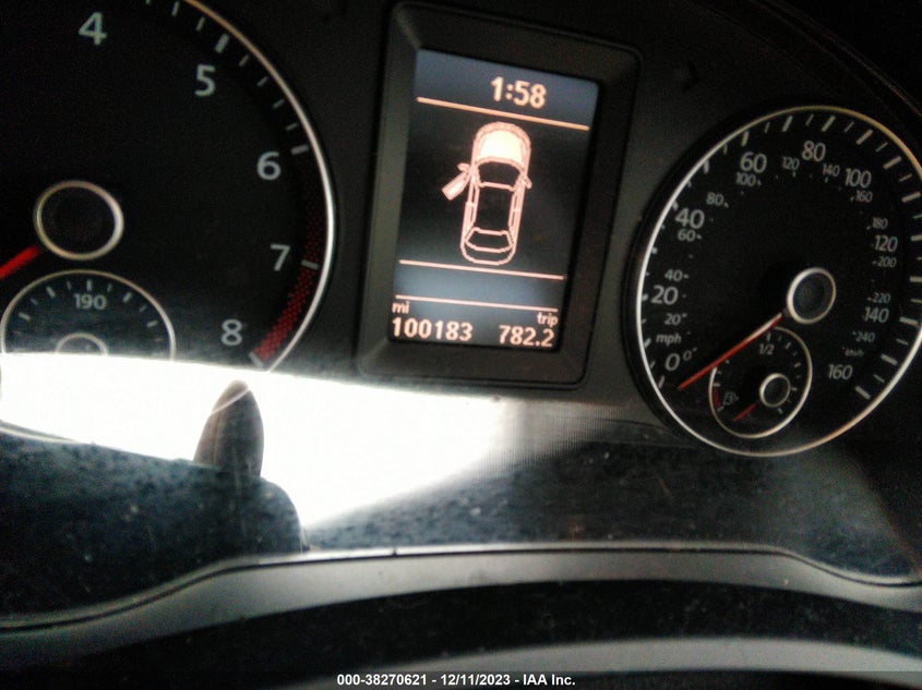 2015 Volkswagen Eos Komfort Edition VIN: WVWBW8AH6FV000574 Lot: 38270621