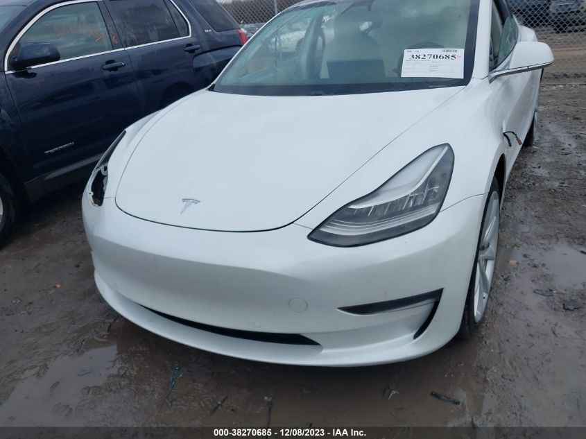 2019 Tesla Model 3 Long Range/Performance VIN: 5YJ3E1EBXKF437832 Lot: 38270685