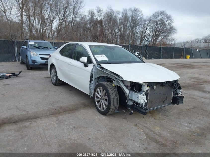 2018 Toyota Camry Le VIN: JTNB11HK7J3031341 Lot: 38271628