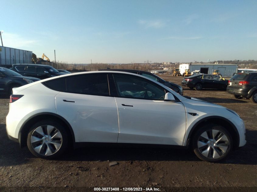 2021 Tesla Model Y Long Range VIN: 5YJYGDEE3MF140402 Lot: 38273408