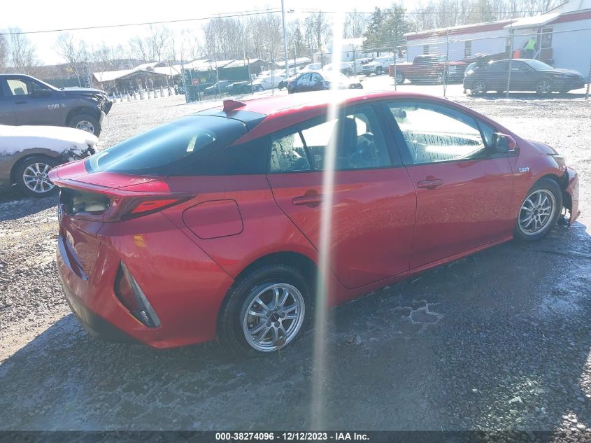 JTDKARFP6J3077258 2018 Toyota Prius Prime Premium