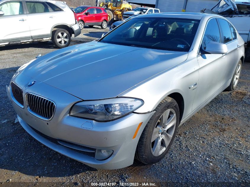 2012 BMW 5 Series 528I xDrive VIN: WBAXH5C57CDW04182 Lot: 38274197