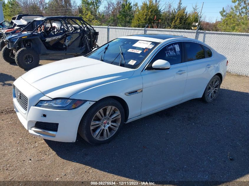 2017 Jaguar Xf 35T Premium VIN: SAJBD4BV0HCY38618 Lot: 38275534