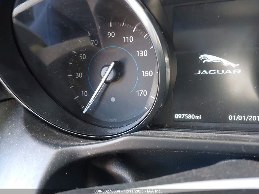 2017 Jaguar Xf 35T Premium VIN: SAJBD4BV0HCY38618 Lot: 38275534