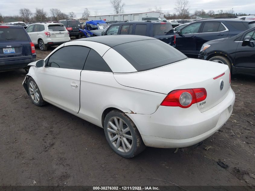 2007 Volkswagen Eos 2.0T/Base M6 VIN: WVWAA71F17V018825 Lot: 38276302