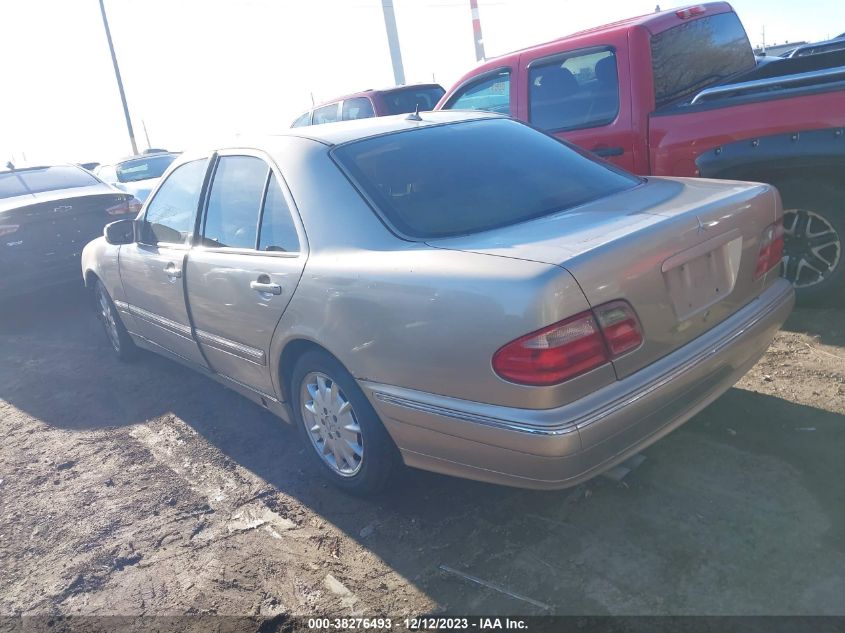 WDBJF65J61B283354 2001 Mercedes-Benz E-Class Base A5