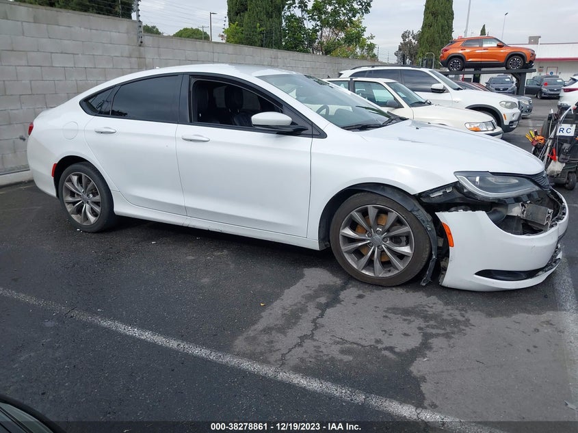 2015 Chrysler 200 S VIN: 1C3CCCBG9FN585791 Lot: 38278861