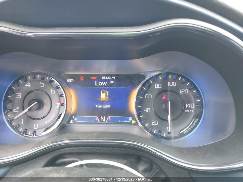 2015 Chrysler 200 S VIN: 1C3CCCBG9FN585791 Lot: 38278861