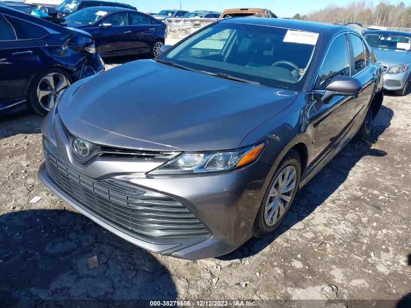 4T1B11HK8JU600255 2018 Toyota Camry L