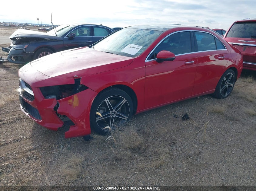 2019 Mercedes-Benz A-Class A 220 VIN: WDD3G4FB7KW020275 Lot: 38280940