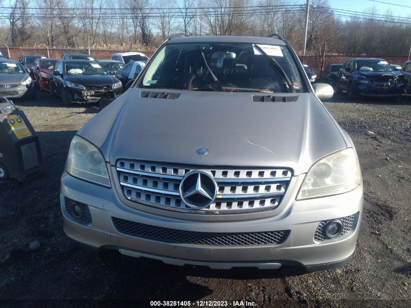 2008 Mercedes-Benz M-Class 3.5L VIN: 4JGBB86E58A356207 Lot: 38281405